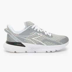 Diadora Women's Mythos BlushieldVolo 3 Glam Running Shoe - Silver DD/White - Regular (B)