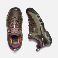 Keen Women's Targhee III Waterproof Hiking Shoe - Weiss/Boysenberry- Regular (B) 11 Keen Women's Targhee III Waterproof Hiking Shoe - Weiss/Boysenberry- Regular (B) -Shoe Zone Shop 1018177 PLD PDP