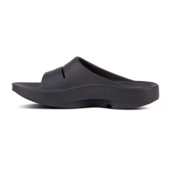 OOfos Unisex OOahh Slide - Black-Regular (D) -Shoe Zone Shop 1100BLK shot4 932x680 4335a43b 991e 47b0 a4fb dd9f69537c74