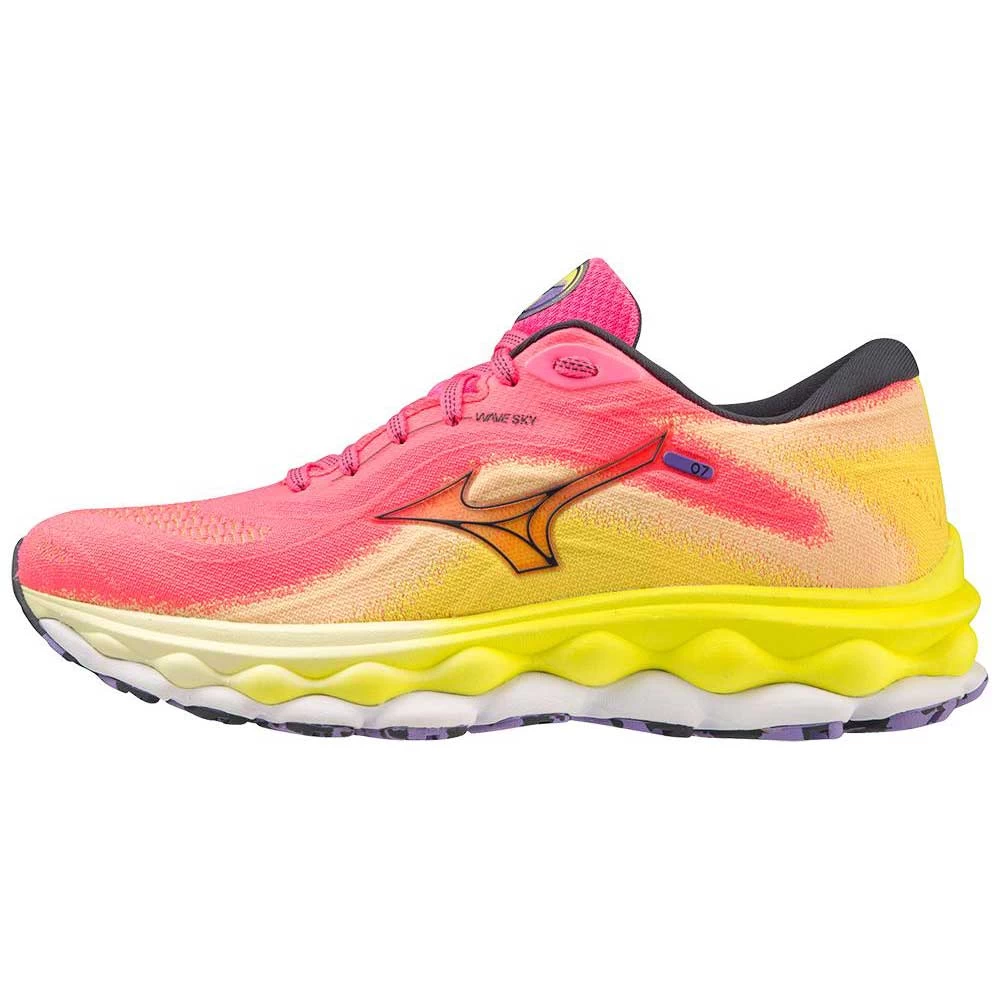 Mizuno Women's Wave Sky 7 Running Shoe - High/Vis Pink/Ombre Blue - Regular (B) 5 Mizuno Women's Wave Sky 7 Running Shoe - High/Vis Pink/Ombre Blue - Regular (B) - Image 3