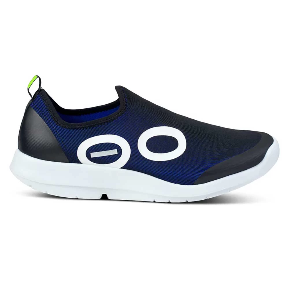 OOfos Men's OOmg Sport Shoe- White/Navy- Regular (D) 3 OOfos Men's OOmg Sport Shoe- White/Navy- Regular (D)