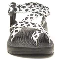 Chaco Women's Z Cloud 2 Sandal - Quilt Black/White - Regular (B) 10 Chaco Women's Z Cloud 2 Sandal - Quilt Black/White - Regular (B) -Shoe Zone Shop CHAW JCH109506 032222 S23 090 1